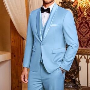 Elegant Light Blue Men's Tuxedo